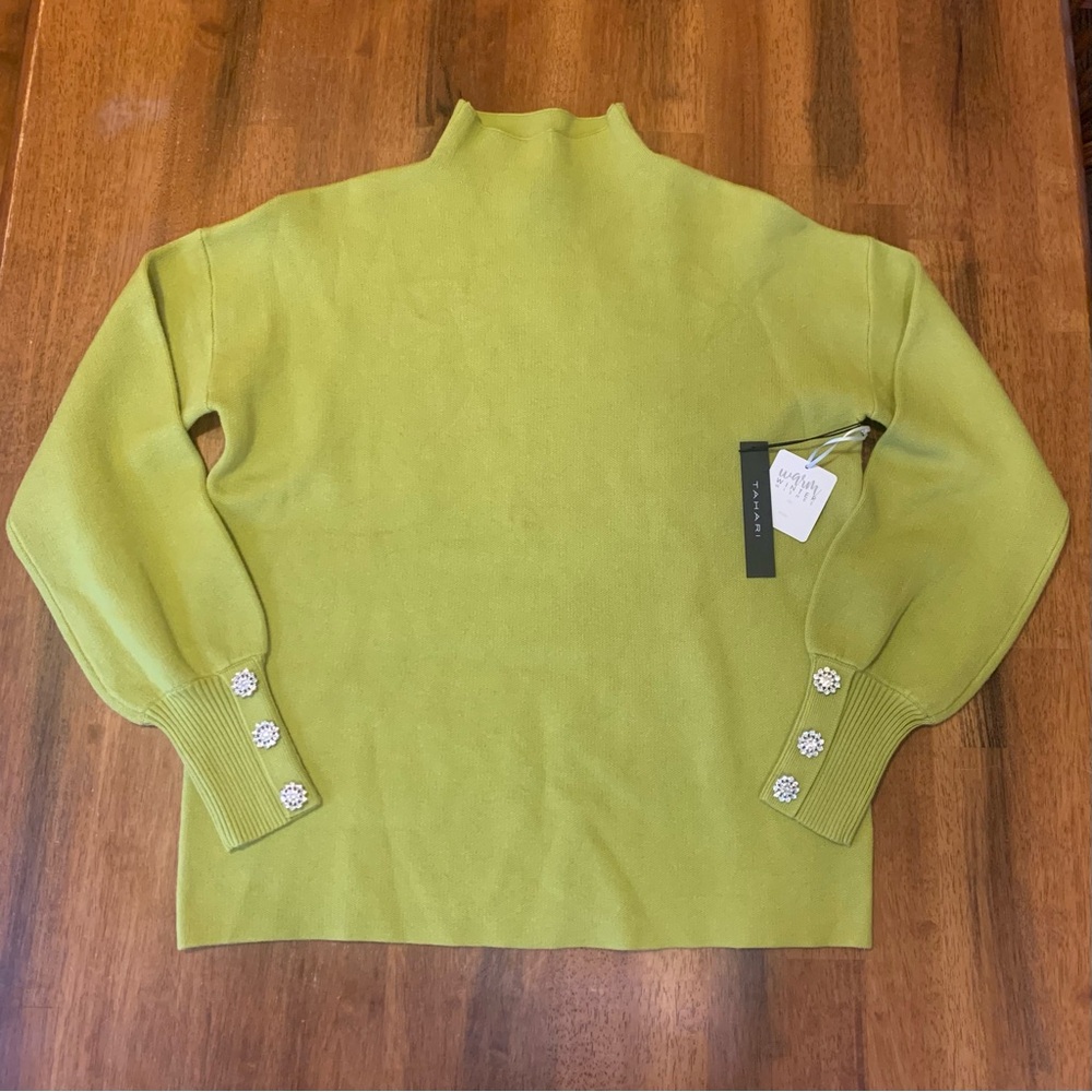 Tahari NWT Knit Sweater Medium Celery Green Rhinestone Wrist Buttons
